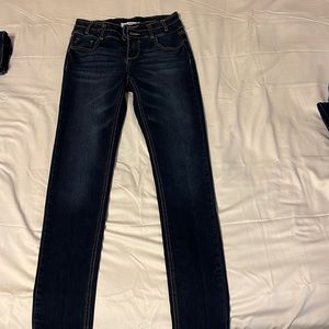 Super stylish high waisted jeans. I and M. NWOT - size 3